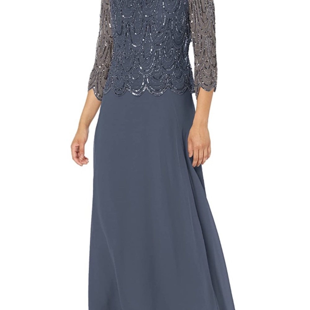 J Kara Women's 3/4 Scallop Beaded Pop Over Gown.
